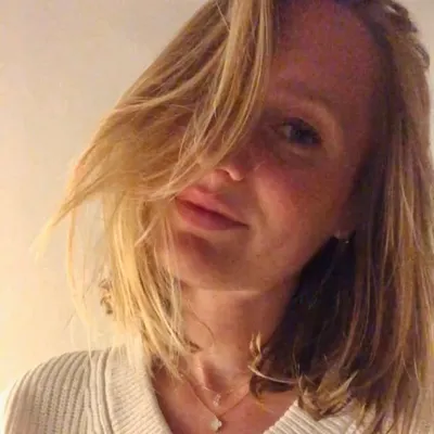 Helena Henrion profile