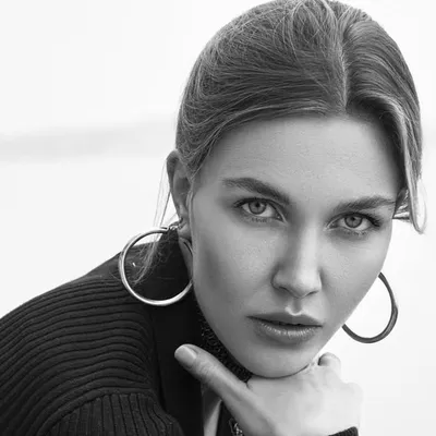 Model ๐ธ Photographe | Content maker| Nice , Monaco , Cannes ๐ profile