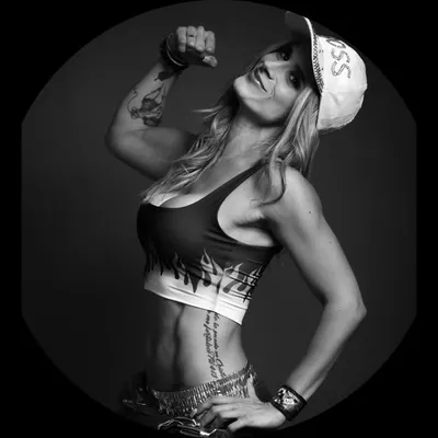 HELEN KAUACHI ๐ฒ๐ฝ profile