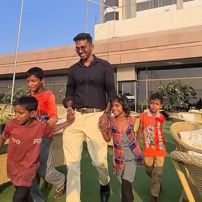 Yash mane - social worker profile