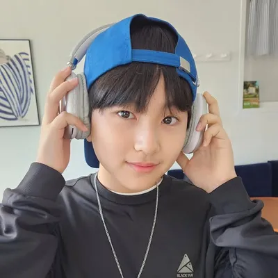 김은호 profile