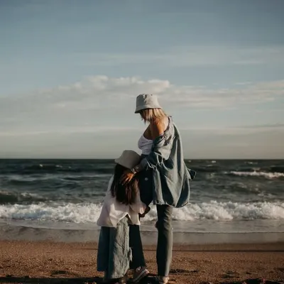 ๐๐ฒ๐น๐น๐ผ๐บ๐ฎ๐น๐ผ๐ป๐ฒ | family life & travel profile