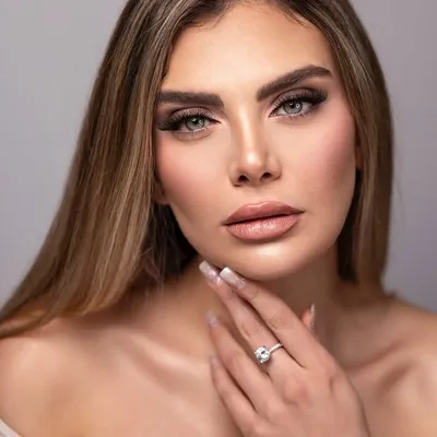 Helya Ilkhani profile