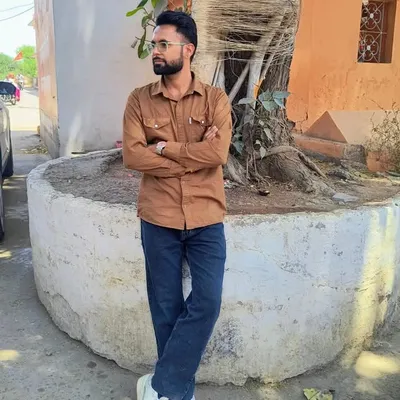 Hemant Prajapat profile