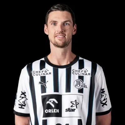 Hendrik Pekeler profile