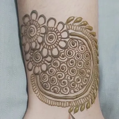 henna art profile