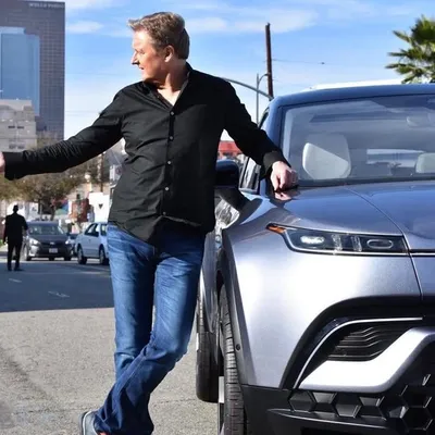 Henrik Fisker profile