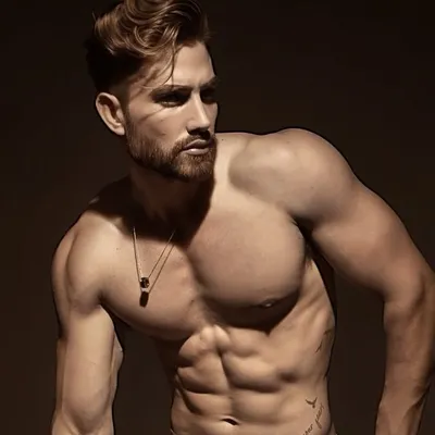 Ӈ Є Ɲ Ʀ Ƴ Ƈ Ʀ Ơ Ɯ Ɲ 👑 profile