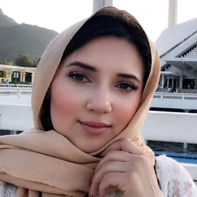 hera noor hyder profile
