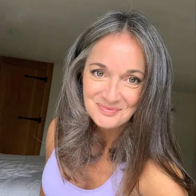 Jacqueline Hooton profile