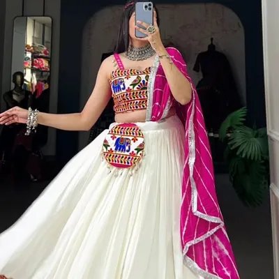 Dhara Art profile