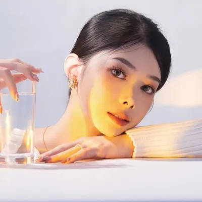 Hershania profile