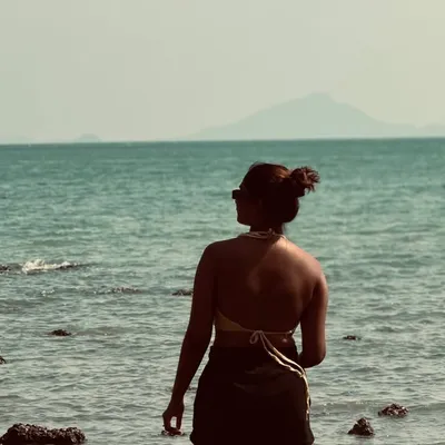 Menaka Gia | Travel + Fashion profile