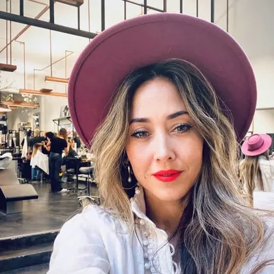 Hester Wernert Rijn profile