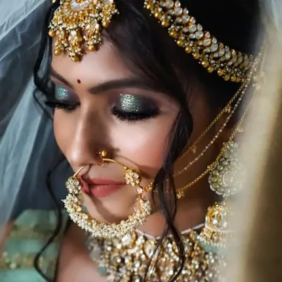 Be Glamorous Academy & Studio🧿 profile