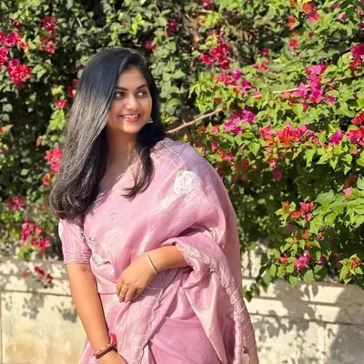 Hetvi_S.M🌻 profile