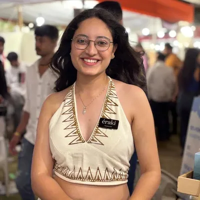 Hetvi Parekh ๐ซ profile