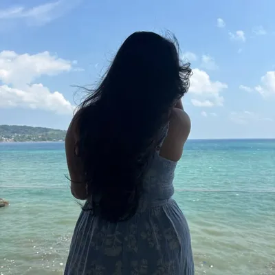 Soniya | Aesthetics & Thoughts profile