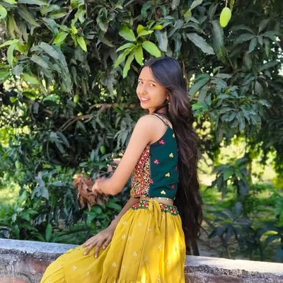 tiwari Jiii:) profile