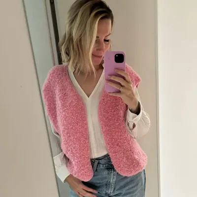 Cynthia profile