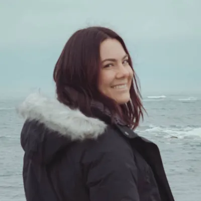Lauren profile