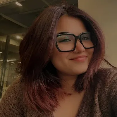 Mansi Luhana profile
