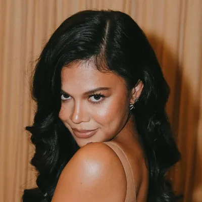 Reneé Dominique profile