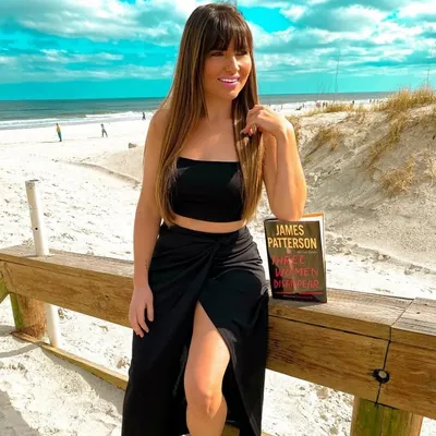 Carly-Rae profile