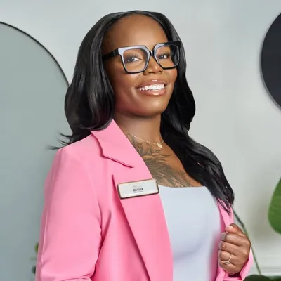 Rosalyn Allen | Savannah Realtor | 888 Realty profile
