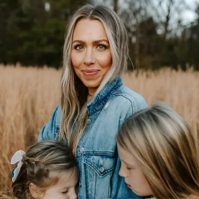 JENNA HANSON profile