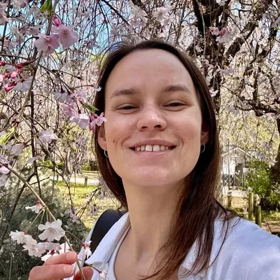 Kristyna I your Parisian BFF profile