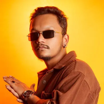 Abhishek Maisuria profile