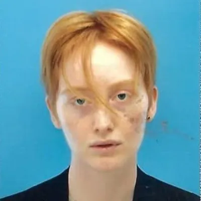 bobbi salvör menuez profile