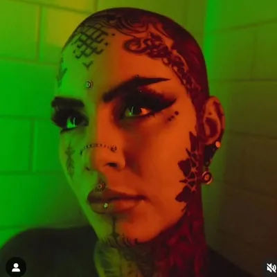 Model & Tattoo artist Az profile