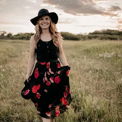 Lesley Kelly profile