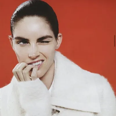 Hilary Rhoda profile