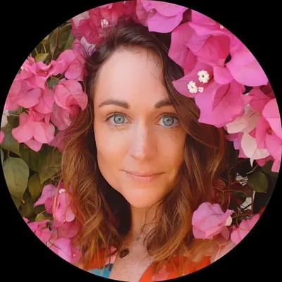 Hilary Rushford Collyer ๐ profile