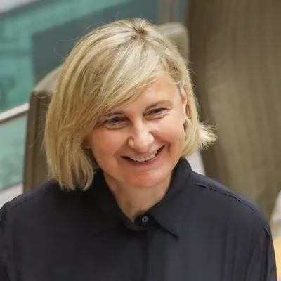 Hilde Crevits profile