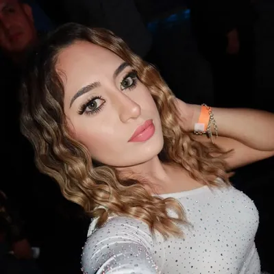 Hillary👸🏻Spam✨ profile