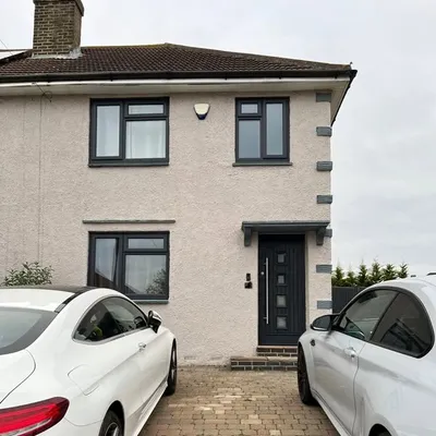 Hillside House ๐ก profile