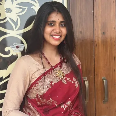 Vyshnavi🤍 profile
