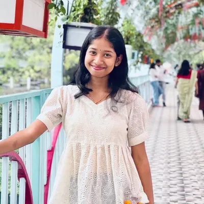 हिमाक्षी👩🏻⚕️ profile