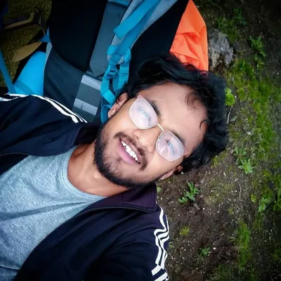 DhAmi NaResh profile