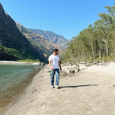 Ritesh Chauhan profile