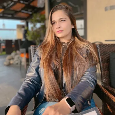 Himani Singh Instagram profile photo
