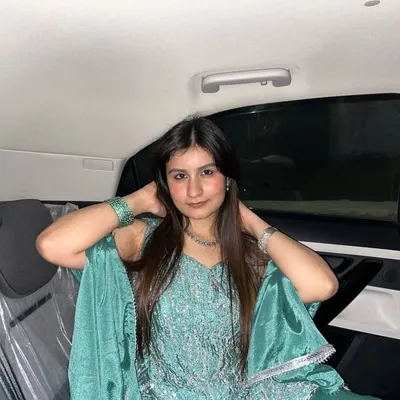 himani profile