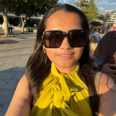 Himani Shah Sangani profile