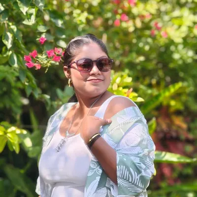 🧿 Himani Verma 🧿 profile