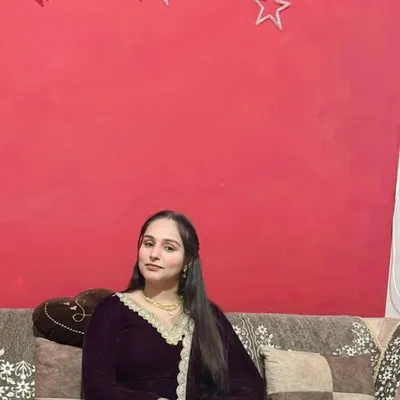 Himanshi Gandhi profile
