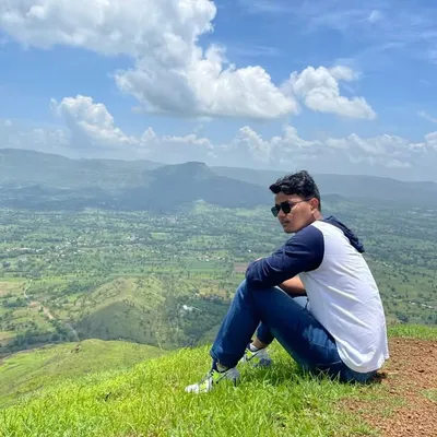 Himanshu Z profile